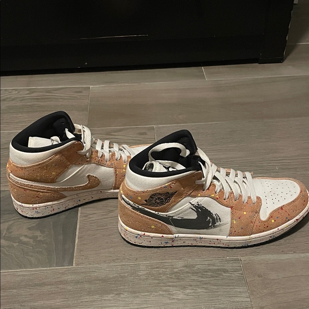 Nike Multicolor High-Top Sneakers